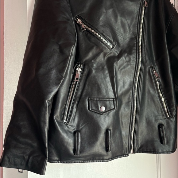 ZARA Black Faux Leather Moto Jacket Zip Biker Style Size M - Picture 2 of 6